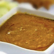 Steam Jasmine Rice with Peanut Sauce